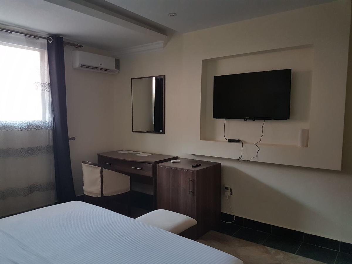 Ceamo Prestige Lodge Lodwar Dış mekan fotoğraf